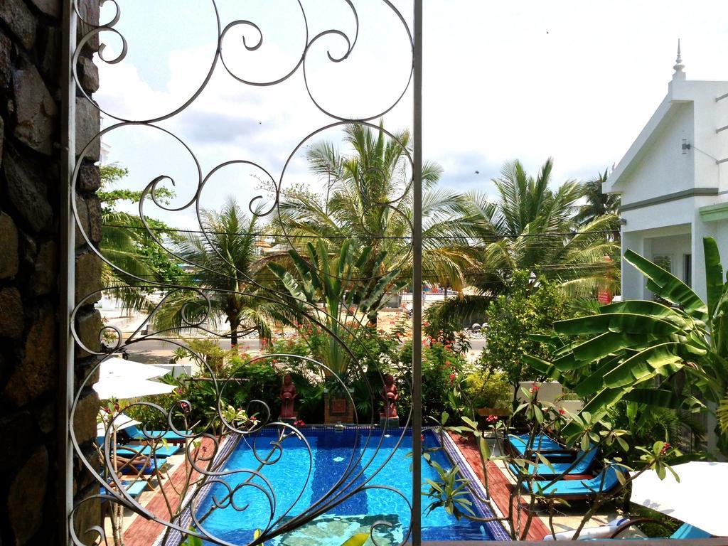 סיהאנוקוויל Ropanha Boutique Hotel מראה חיצוני תמונה
