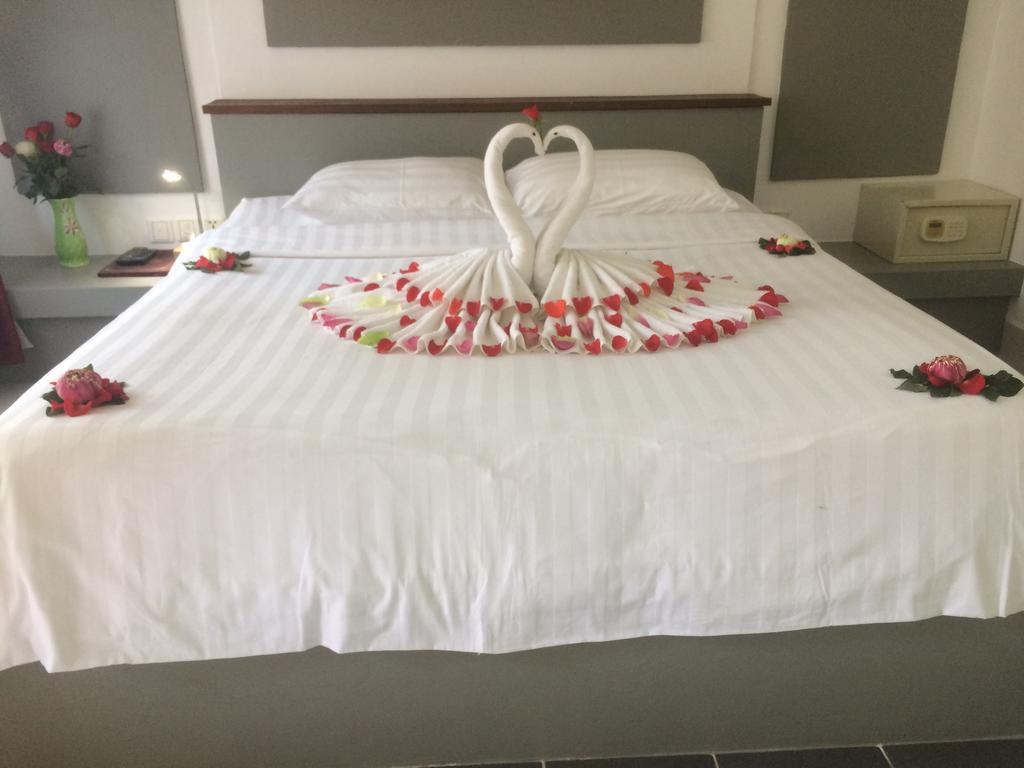 סיהאנוקוויל Ropanha Boutique Hotel מראה חיצוני תמונה